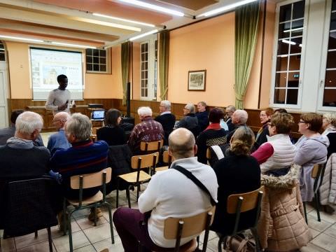 Débat L'abbé Louinet les Rémelfingeois : Comment dynamiser l'Eglise ? Débat L'abbé Louinet les Rémelfingeois : Comment dynamiser l'Eglise ?