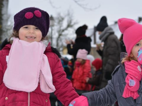 Rémelfing Les enfants de la Maternelle déposent leurs listes de Noël