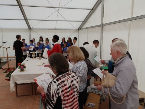 Rémelfing 1ère Messe du Lundi Pentecôte sous le Chapiteau