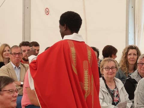 Rémelfing 1ère Messe du Lundi Pentecôte sous le Chapiteau