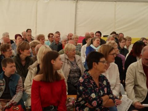 Rémelfing 1ère Messe du Lundi Pentecôte sous le Chapiteau