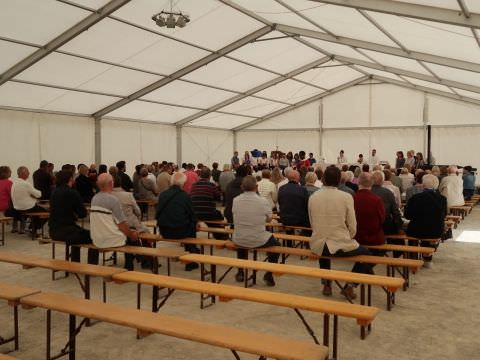 Rémelfing 1ère Messe du Lundi Pentecôte sous le Chapiteau