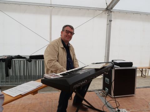 Rémelfing 1ère Messe du Lundi Pentecôte sous le Chapiteau