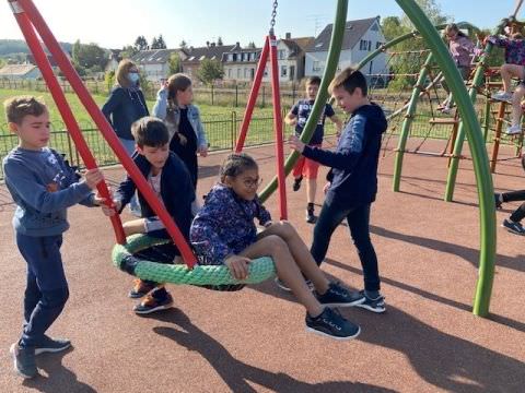 Rémelfing Inauguration de l'aire de jeux du château