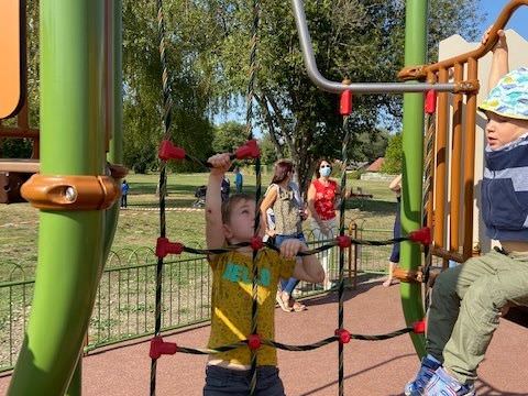 Rémelfing Inauguration de l'aire de jeux du château