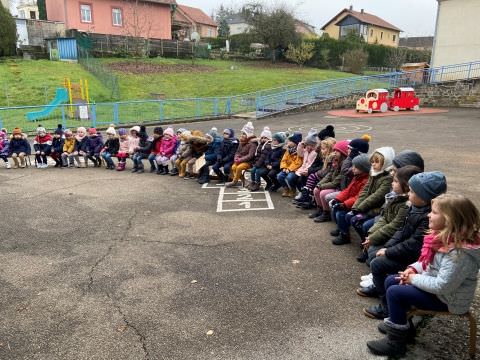 Rémelfing Visite de Saint Nicolas aux écoliers