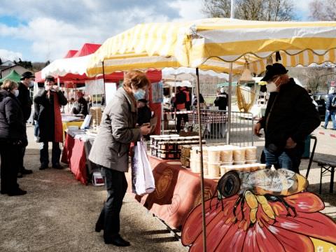 Rémelfing 2éme Marché Paysans au Château