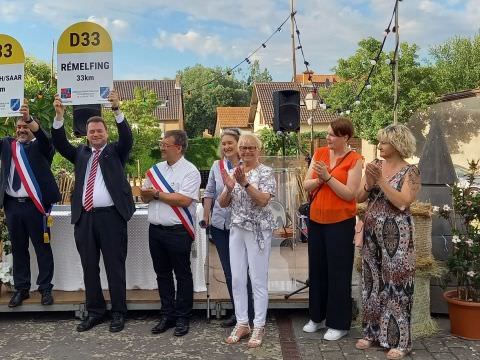 Rémelfing Inauguration du square de l'amitié franco-allemande et signature de la charte de jumelage avec Sulzbach/Saar