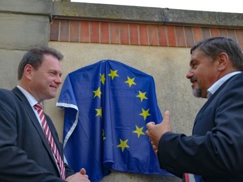 Rémelfing Inauguration du square de l'amitié franco-allemande et signature de la charte de jumelage avec Sulzbach/Saar