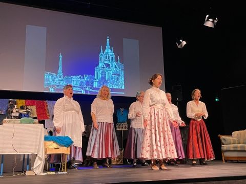 Opérette chez Mimi Pinson