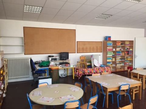 Rénovation de la salle de classe de l'école maternelle