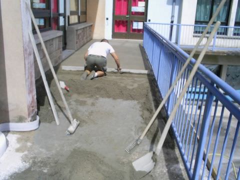 Rémelfing Travaux de rénovation de la terrasse de l'école maternelle