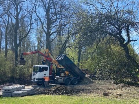 Rémelfing Démarrage des travaux de création d'une aire de retournement rue des Abeilles