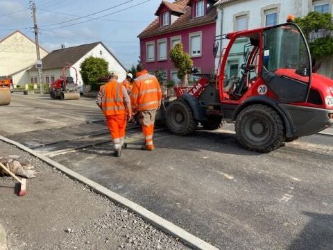 Rémelfing Création d'un plateau surélevé rue de Sarreinsming