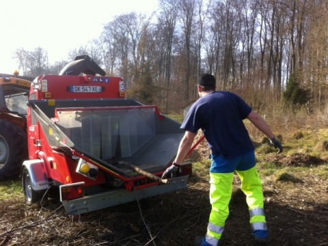 Rémelfing Broyage des végétaux au Honigberg